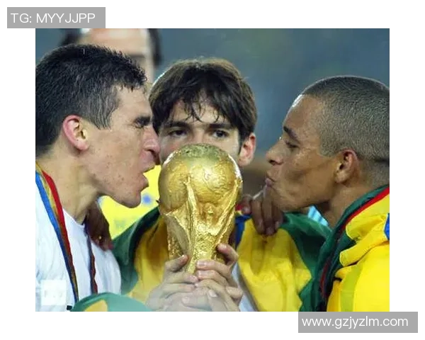 哥斯达尼加男足巨星:飒爽英姿,无惧挑战 哥斯达尼加男足巨星:飒爽英姿,无惧挑战